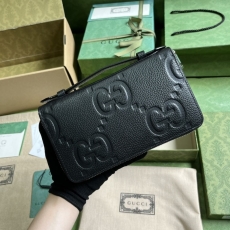 Gucci Clutch Bags